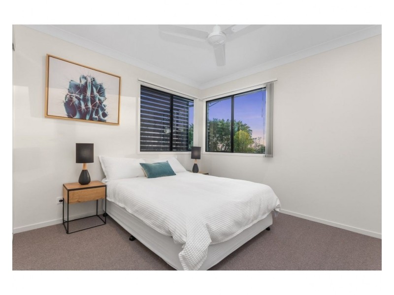ID:21176368/7 Franco Place, Bridgeman Downs QLD 4035