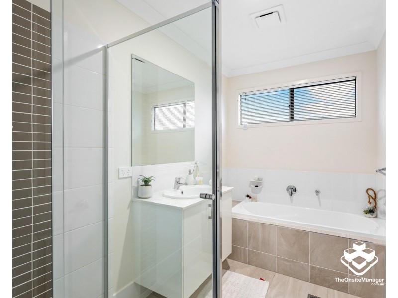 ID:21176368/7 Franco Place, Bridgeman Downs QLD 4035