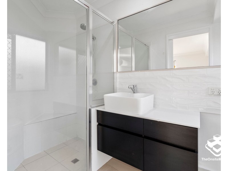 70 Durrang Street, Durack QLD 4077