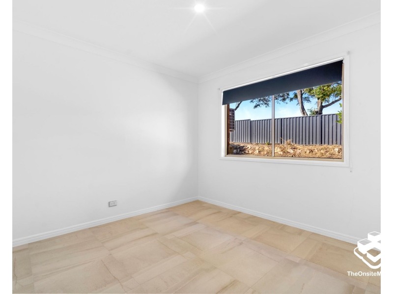 70 Durrang Street, Durack QLD 4077