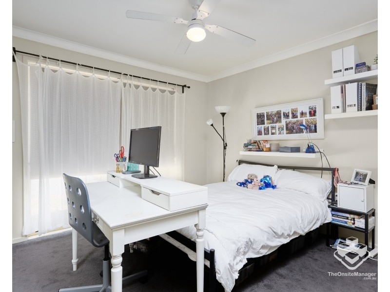 15/3 Arundel Drive, Arundel QLD 4214