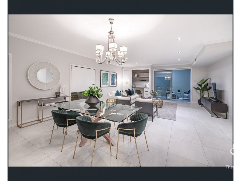 393 INDOOROOPILLY ROAD, Indooroopilly QLD 4068