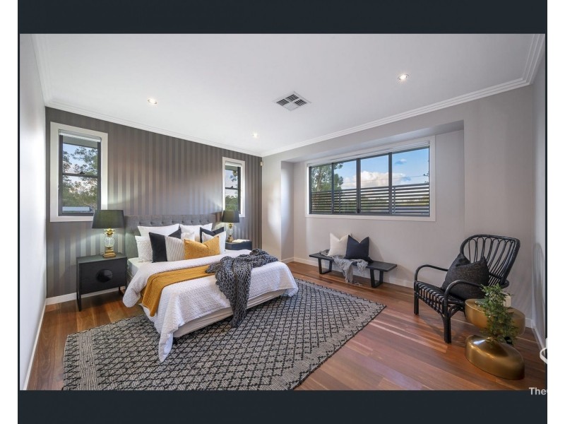 393 INDOOROOPILLY ROAD, Indooroopilly QLD 4068