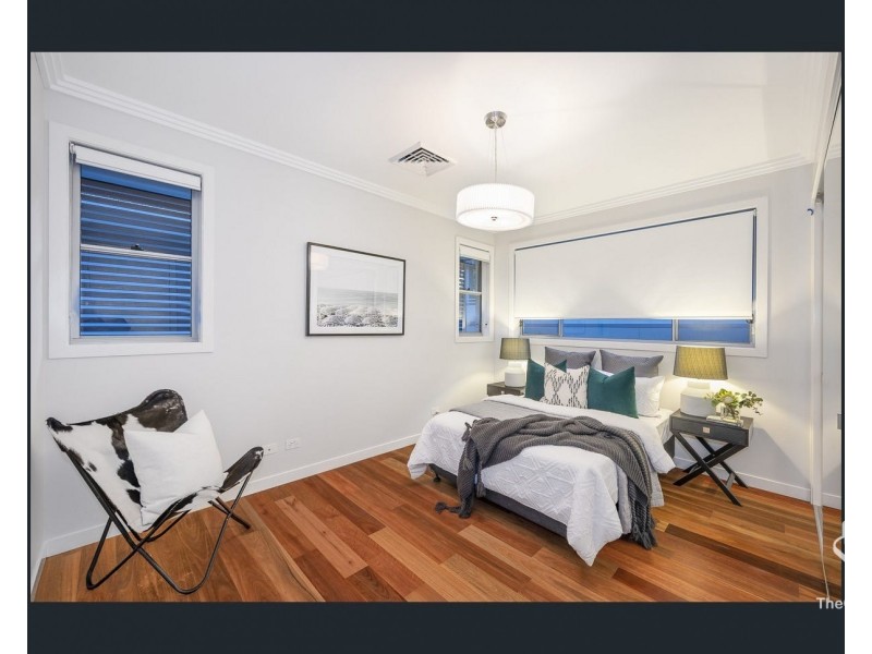 393 INDOOROOPILLY ROAD, Indooroopilly QLD 4068