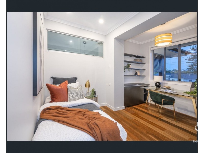 393 INDOOROOPILLY ROAD, Indooroopilly QLD 4068