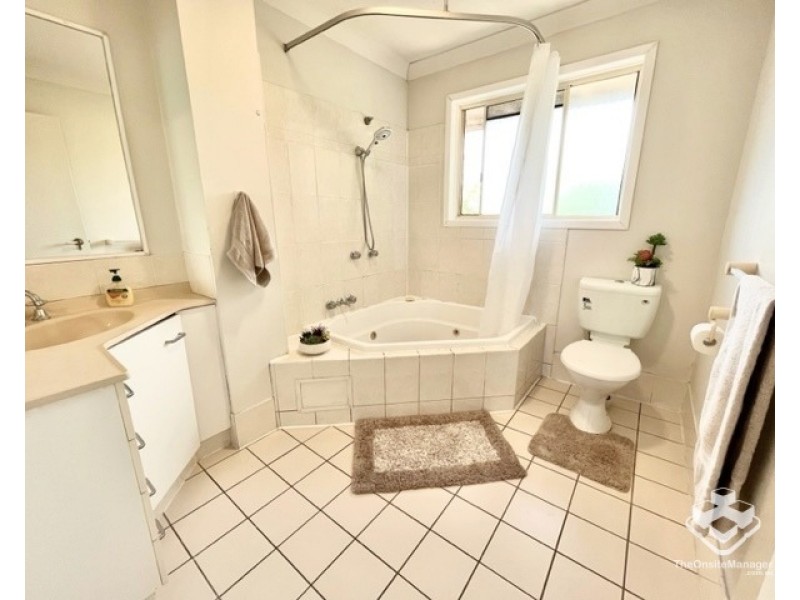 ID:21176761/60 Whitby Street, Southport QLD 4215