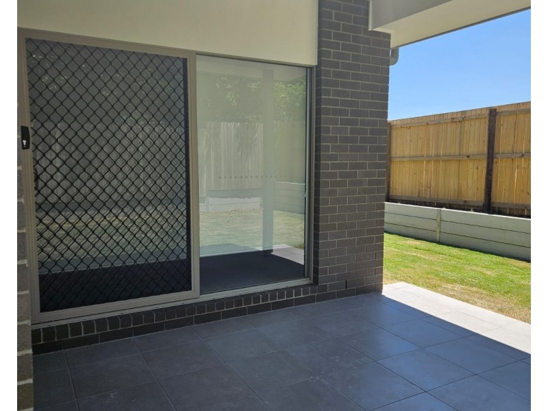 90 Andrew Road, Greenbank QLD 4124