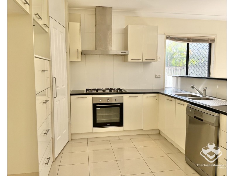 6/588 Musgrave Road, Robertson QLD 4109