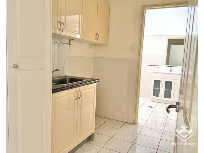 6/588 Musgrave Road, Robertson QLD 4109