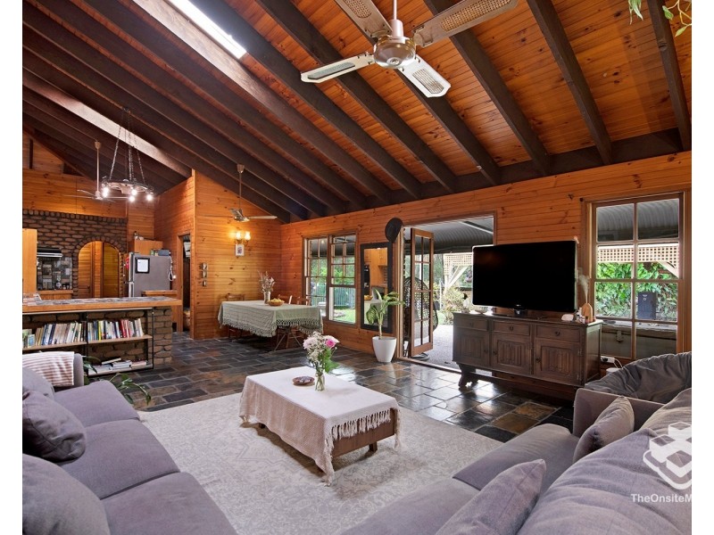 57-59 Glade Drive, Gaven QLD 4211