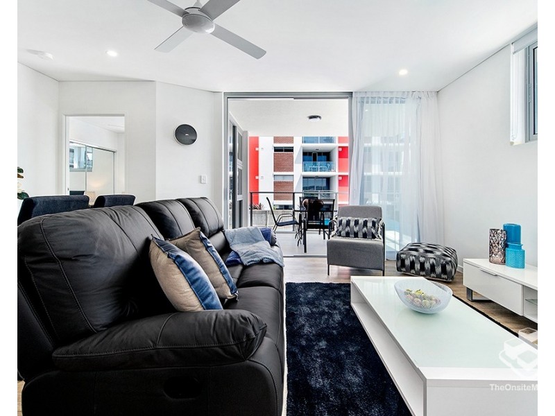 ID:21176893/33 Lakefront Cres, Varsity Lakes QLD 4227