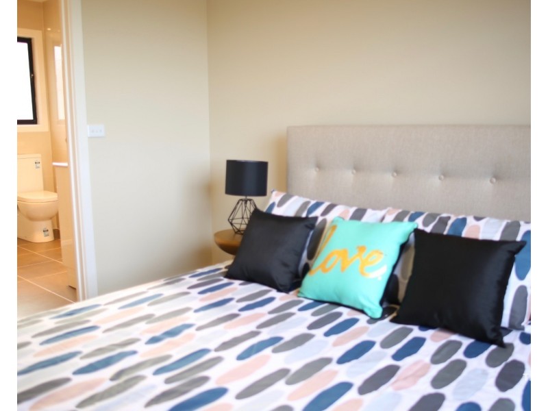 ID:21176898/7 Perrett Avenue, St Albans VIC 3021