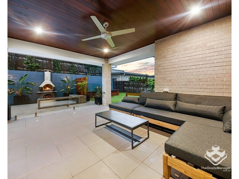 98 Swan Parade, Warner QLD 4500
