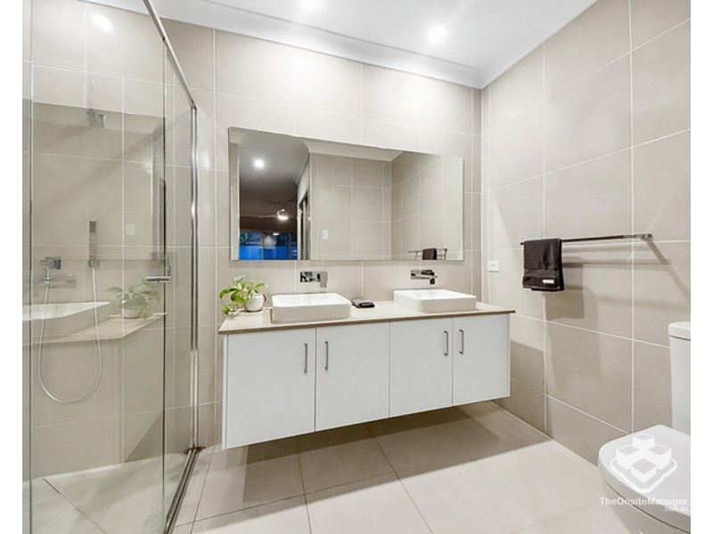 98 Swan Parade, Warner QLD 4500