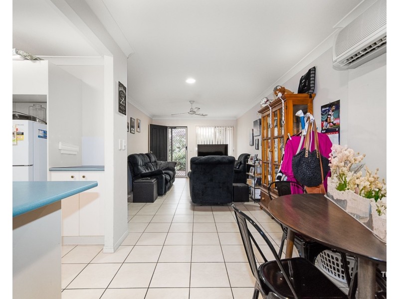 ID:21177013/8 Alexandra Ave, Calamvale QLD 4116