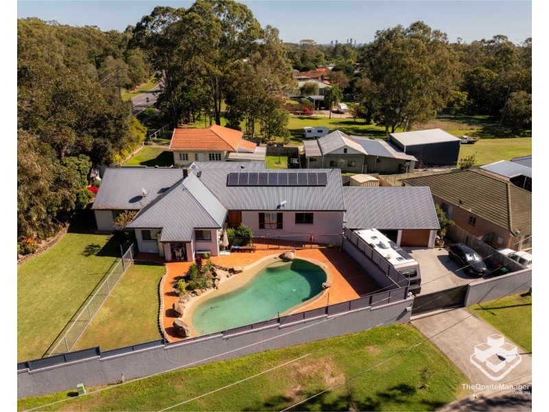 2 Reynolds Street, Carindale QLD 4152