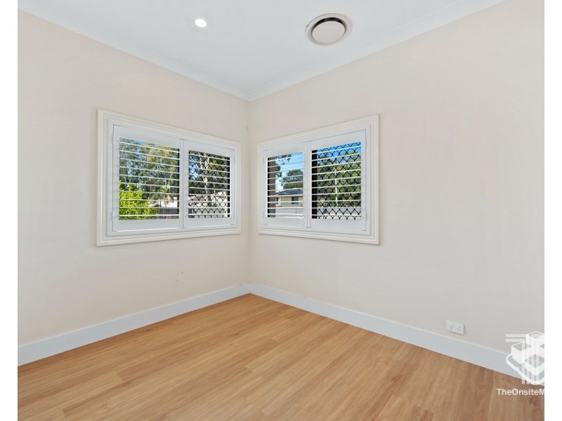 2 Reynolds Street, Carindale QLD 4152