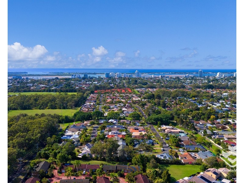 20/51 Olsen Avenue, Labrador QLD 4215