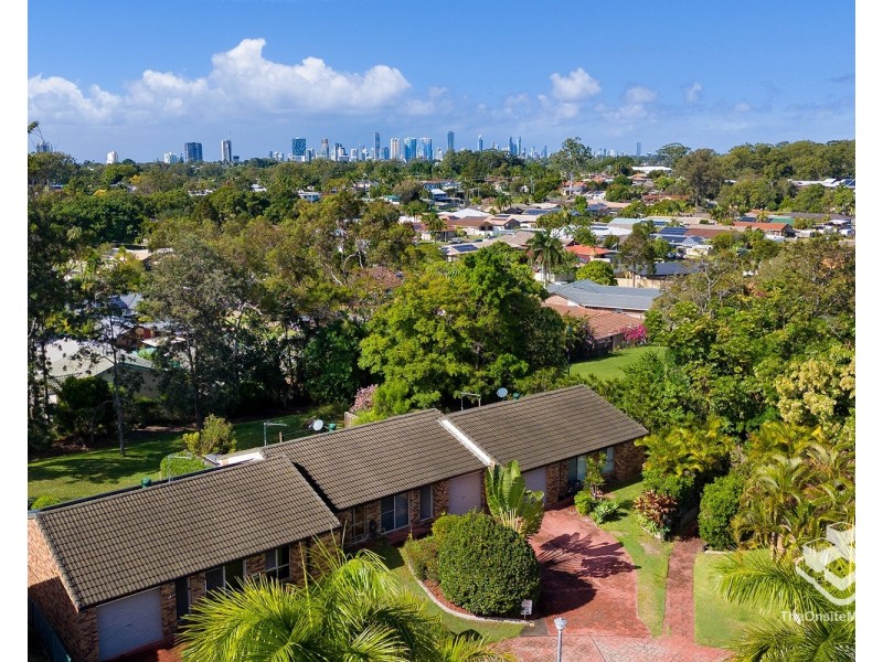 20/51 Olsen Avenue, Labrador QLD 4215