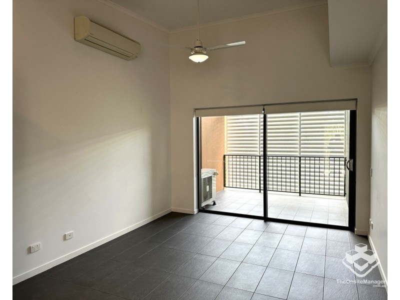 215/4 Paddington Terrace, Douglas QLD 4814