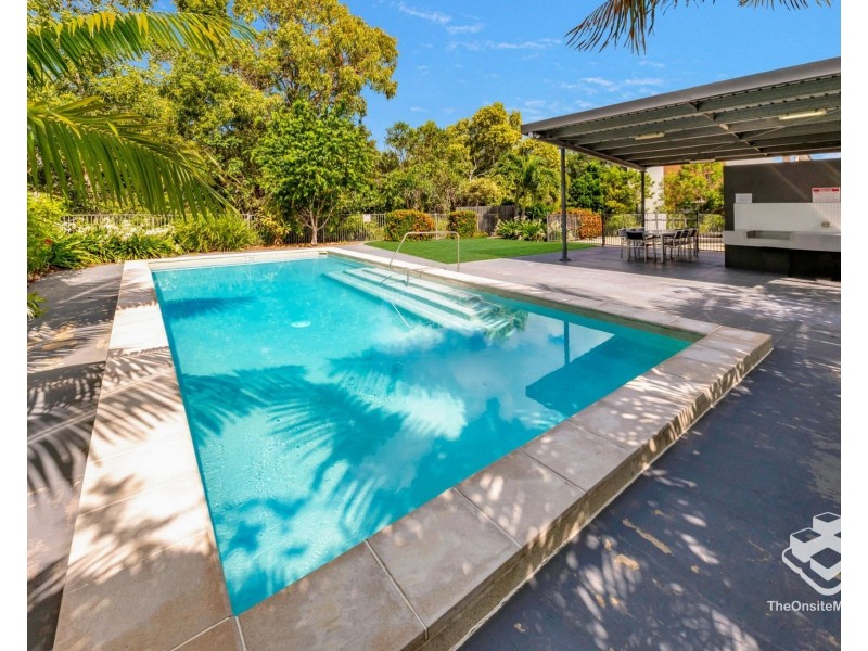 215/4 Paddington Terrace, Douglas QLD 4814