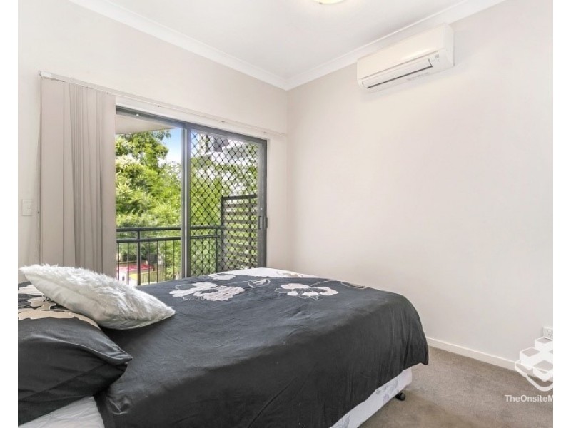 ID:21177163/65 Sisley Street, St Lucia QLD 4067
