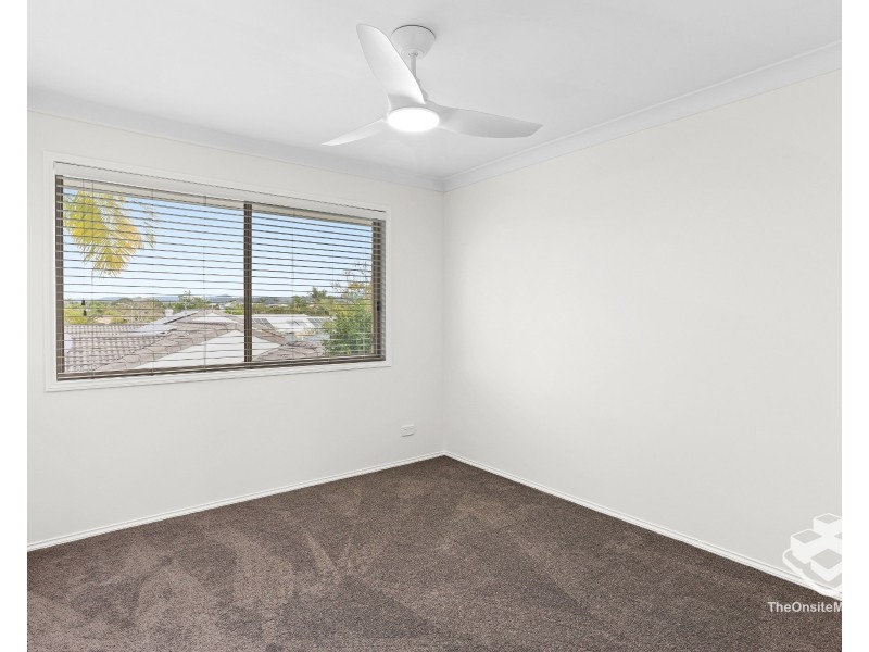 ID:21177213/220 Christine Avenue, Burleigh Waters QLD 4220
