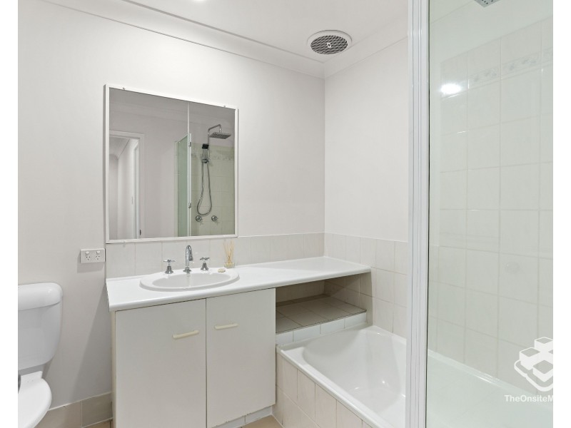 ID:21177213/220 Christine Avenue, Burleigh Waters QLD 4220