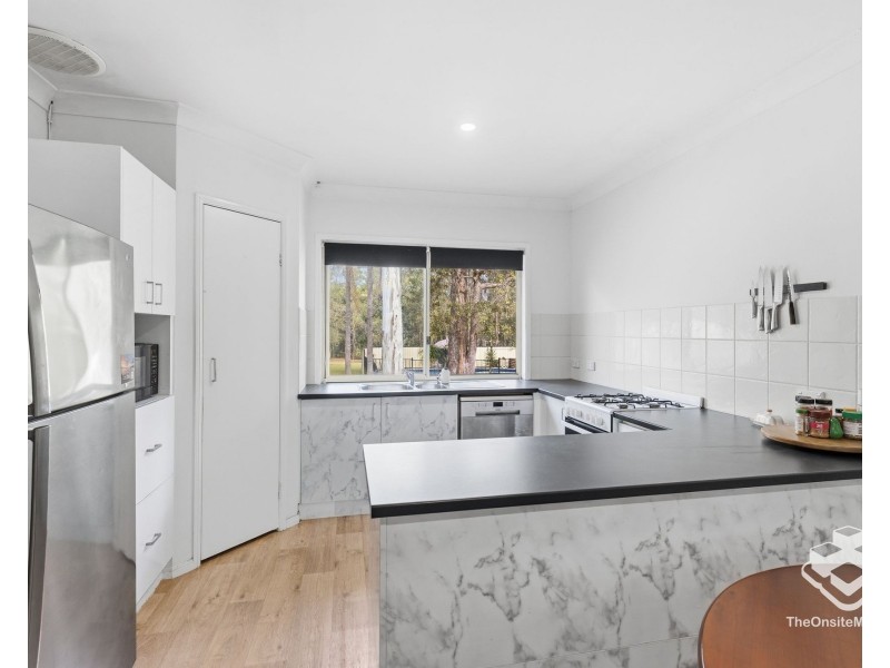 16-18 Tralee Court, South Maclean QLD 4280