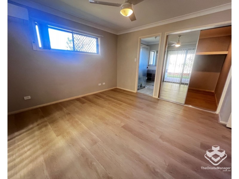 13 Whitsunday Place, Redland Bay QLD 4165