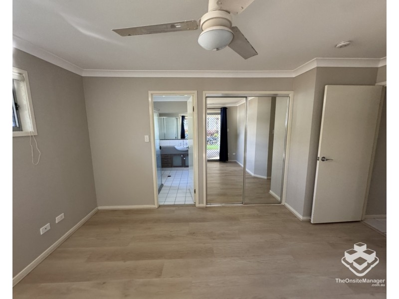 13 Whitsunday Place, Redland Bay QLD 4165