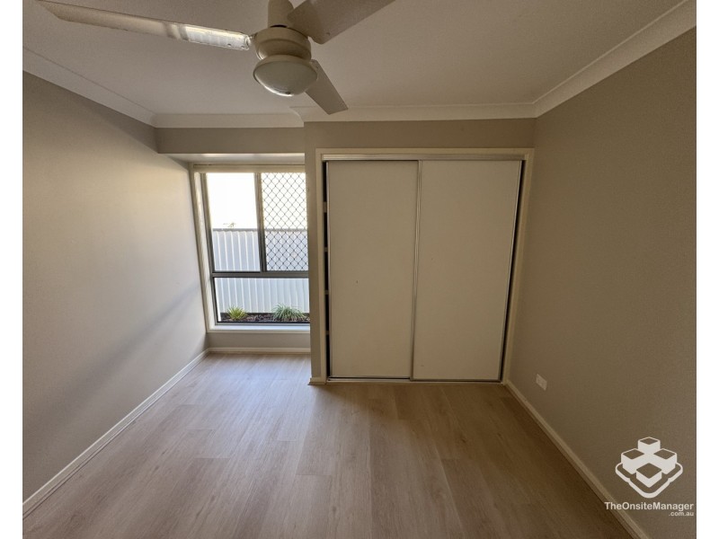 13 Whitsunday Place, Redland Bay QLD 4165