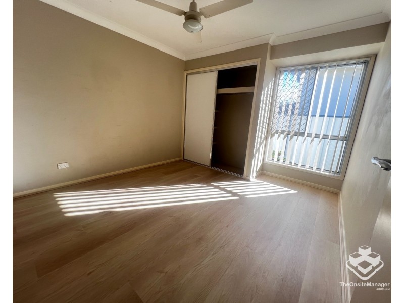 13 Whitsunday Place, Redland Bay QLD 4165