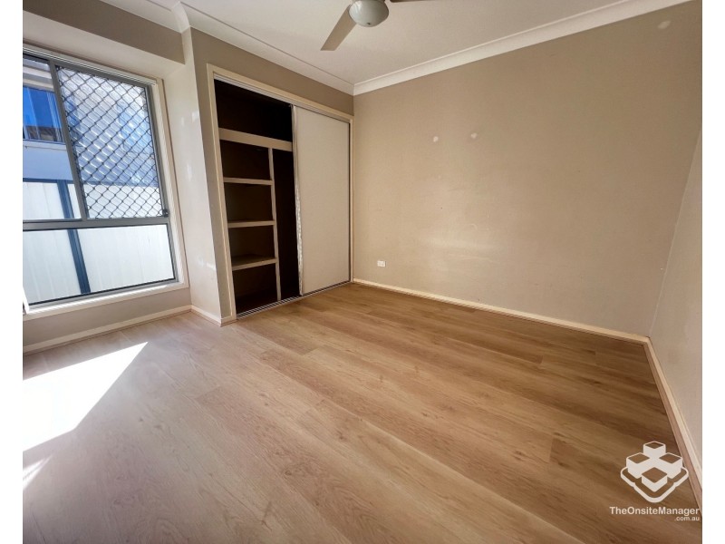 13 Whitsunday Place, Redland Bay QLD 4165