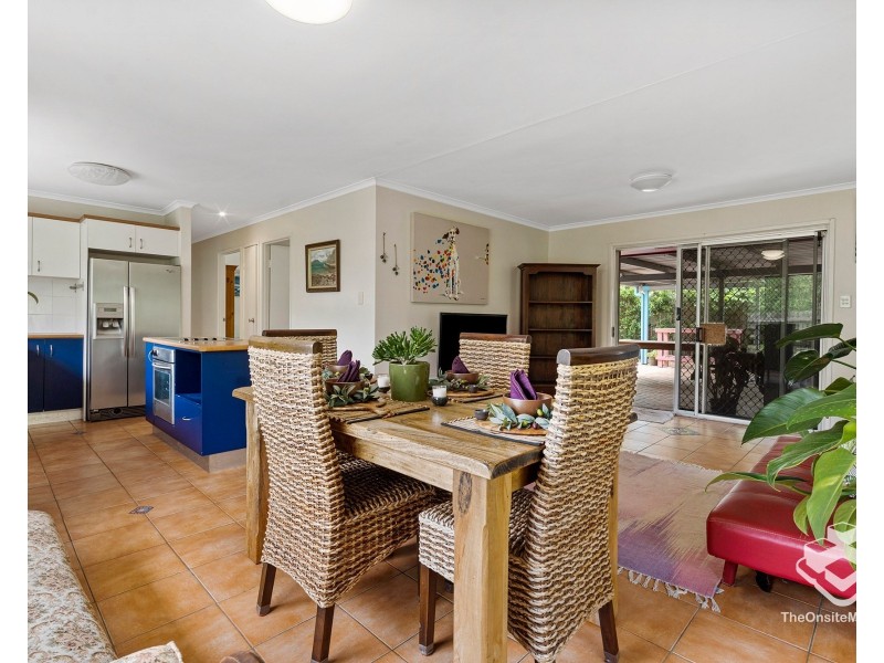 15 Marlane Court, Springwood QLD 4127