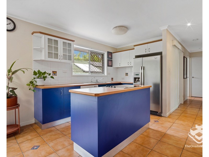 15 Marlane Court, Springwood QLD 4127