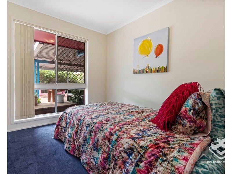 15 Marlane Court, Springwood QLD 4127