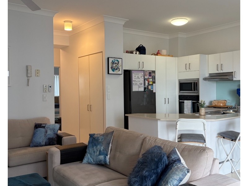 ID:21177384/522 Marine Parade, Biggera Waters QLD 4216