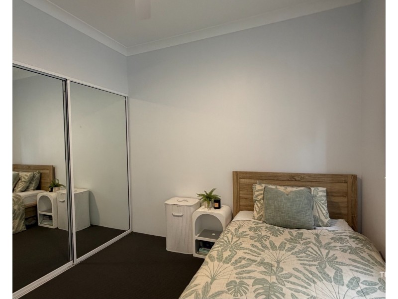 ID:21177384/522 Marine Parade, Biggera Waters QLD 4216