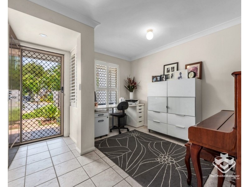 101 Coutts Street, Bulimba QLD 4171