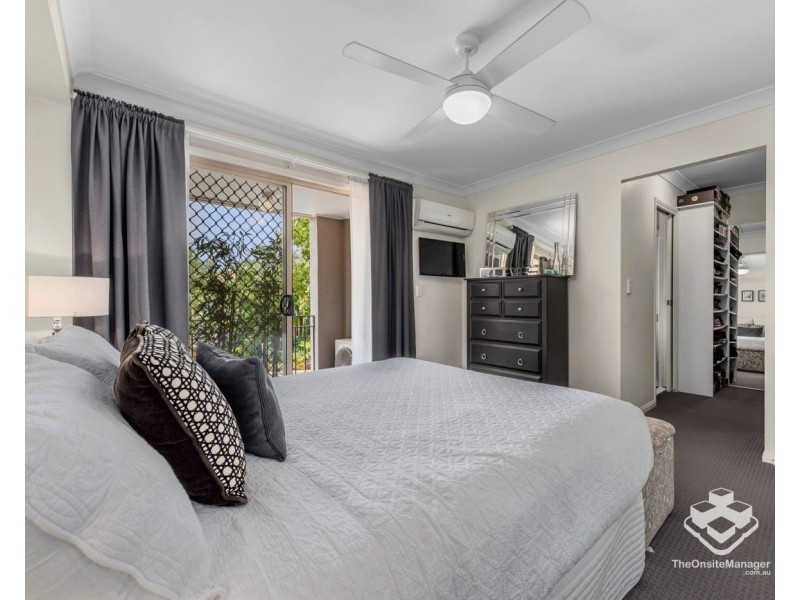 101 Coutts Street, Bulimba QLD 4171