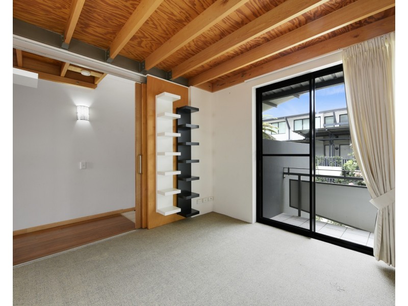 ID:21177605/139 Commercial Road, Teneriffe QLD 4005