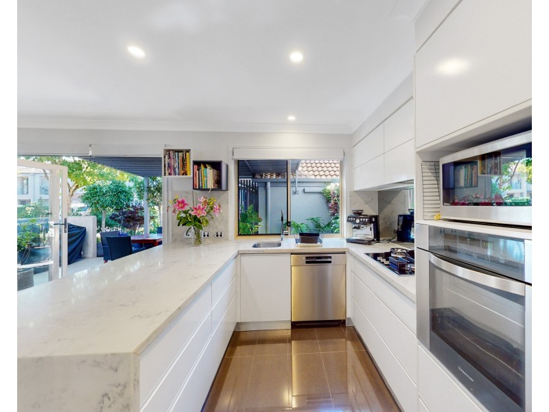 2/101 Coutts Street, Bulimba QLD 4171