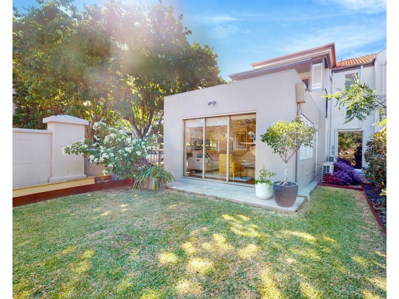 2/101 Coutts Street, Bulimba QLD 4171