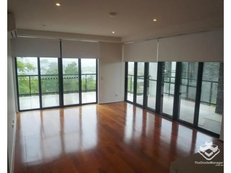 ID:21177705/305 Easthill Drive, Robina QLD 4226