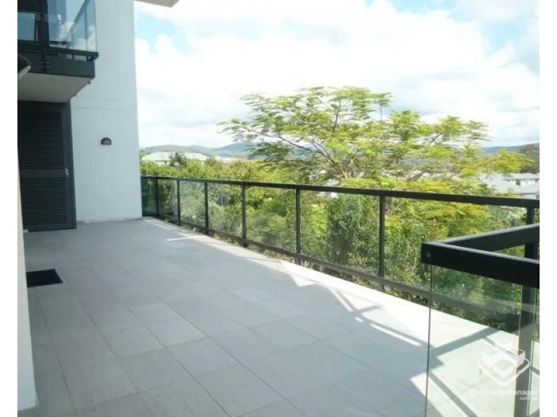 ID:21177705/305 Easthill Drive, Robina QLD 4226