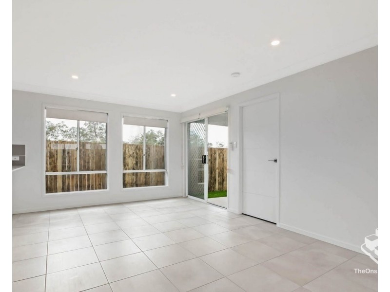 7 Coutts Drive, Burpengary QLD 4505