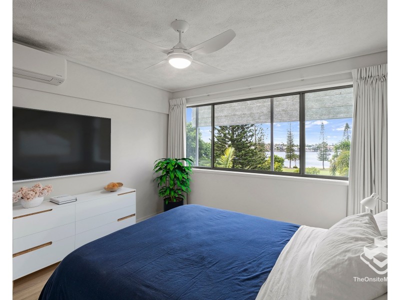 43/4 Grand Parade, Kawana Island QLD 4575