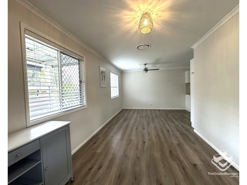 6 Cedar Drive, Stapylton QLD 4207
