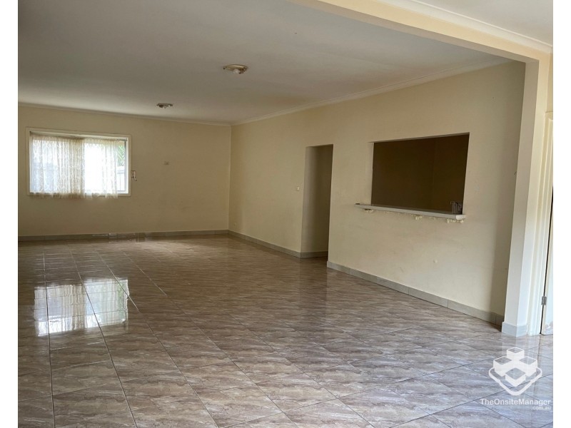 31 Manfred Avenue, St Albans VIC 3021